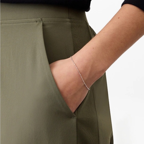 Athleta Brooklyn ankle pants moss size 8 - Picture 5 of 7